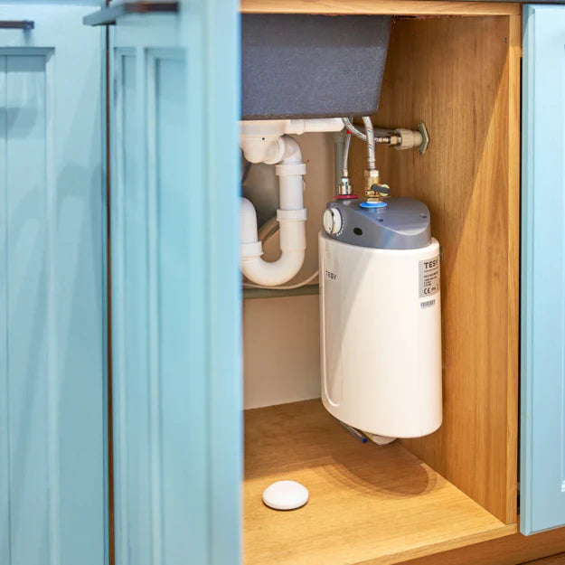 Shelly Flood WiFi Water Sensor with Room Temperature Sensor