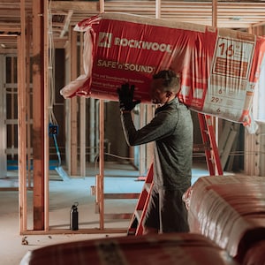 ROCKWOOL Safe'n'Sound Stone Wool Insulation for Superior Soundproofing & Fire Resistance