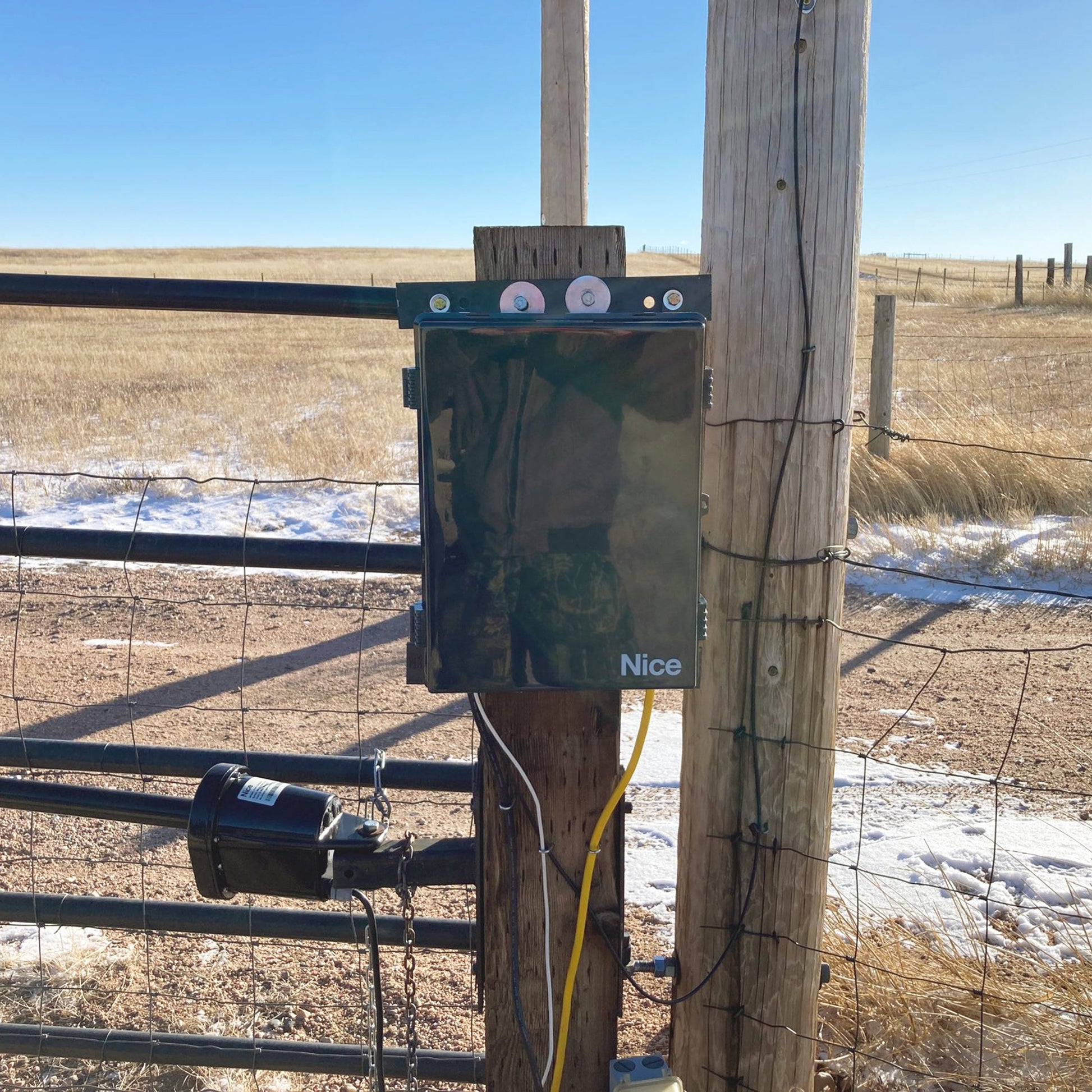 Residential AC Gate Control Board Box, Mercury 310 Controller, UL 325 Compliant