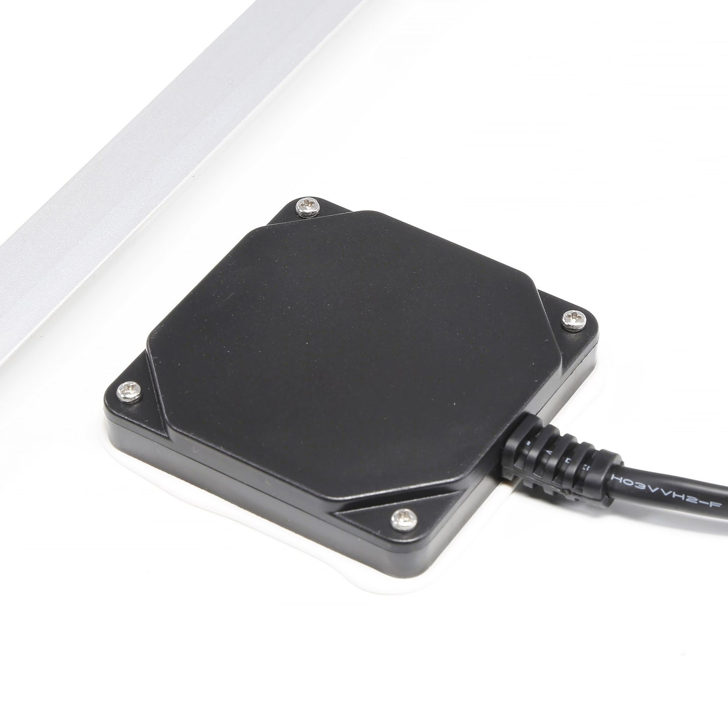 Efficient 30-Watt Solar Panel with Mounting Bracket for 12V Gate Openers